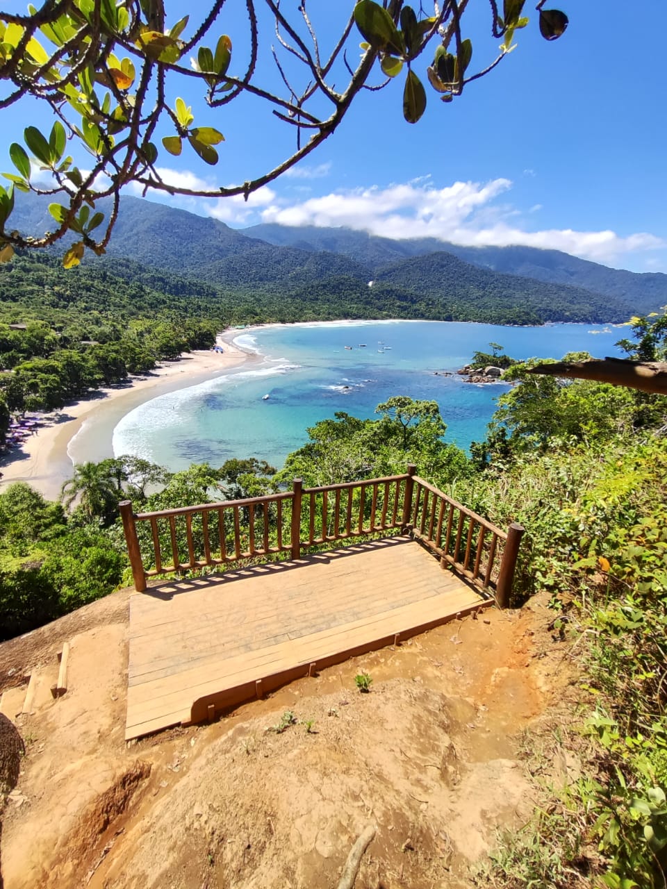 Praia paradisíaca de Ilhabela